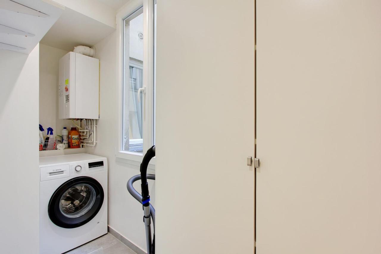 Stunning Apartment With View At The Very Heart Of Paris Luaran gambar